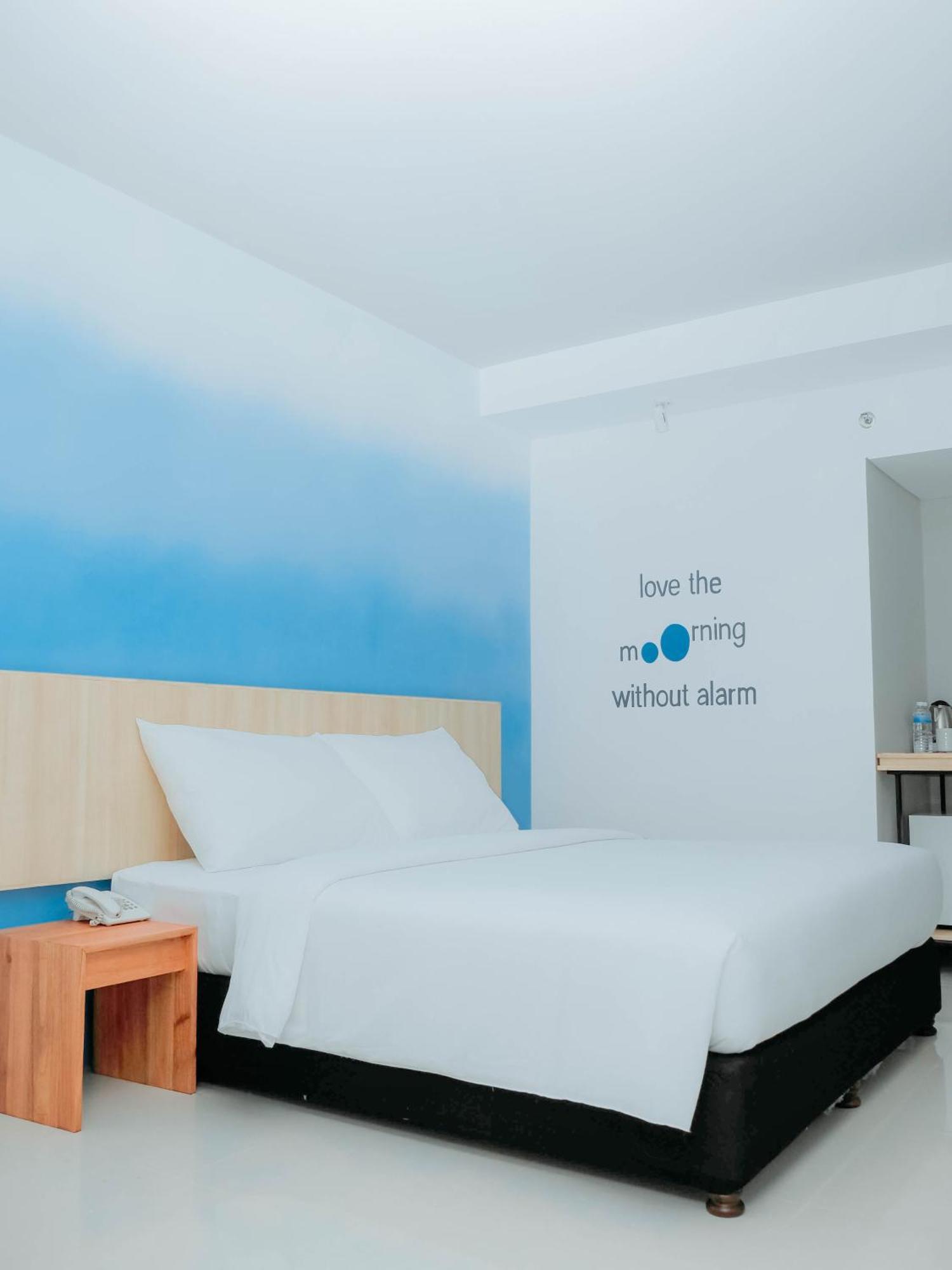Bloo Bali Hotel Kuta  Exterior photo